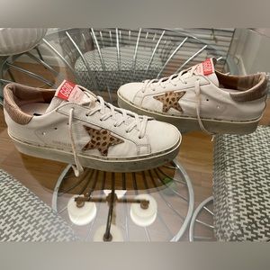Golden Goose Hi-Star Sneakers Size 8.5 (size 39)